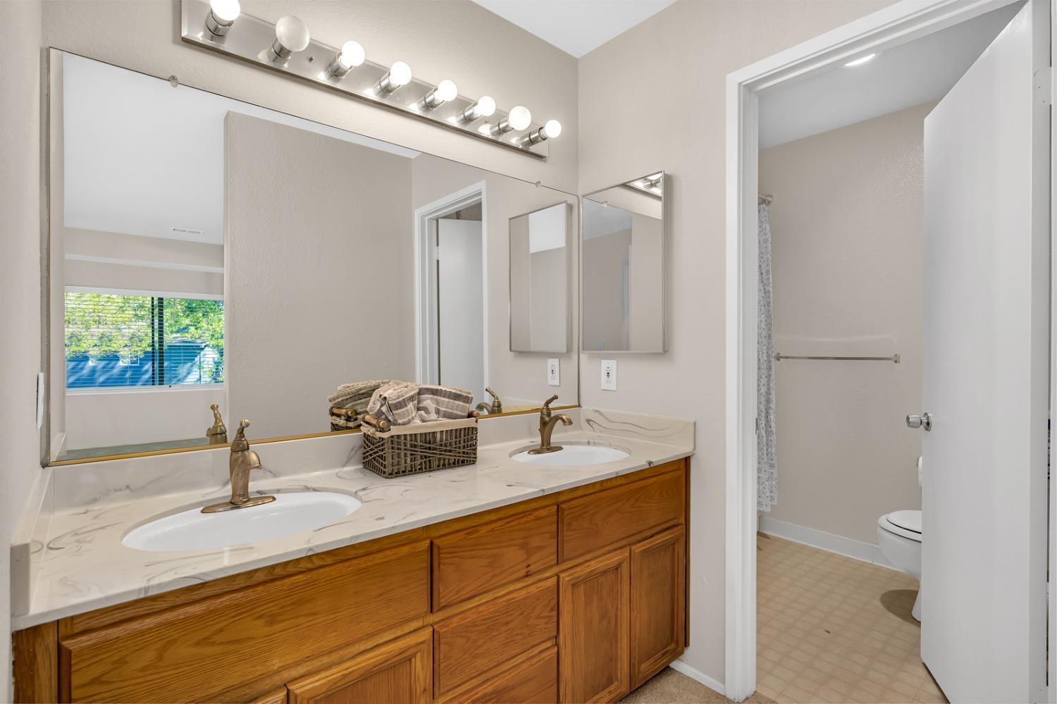 Detail Gallery Image 20 of 41 For 16812 Sorrel Way, Morgan Hill,  CA 95037 - 2 Beds | 2 Baths