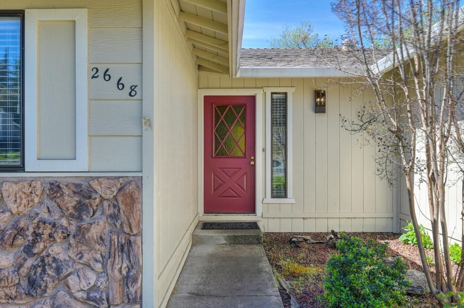 Detail Gallery Image 2 of 35 For 2668 Sterling Way, Cameron Park,  CA 95682 - 3 Beds | 2 Baths