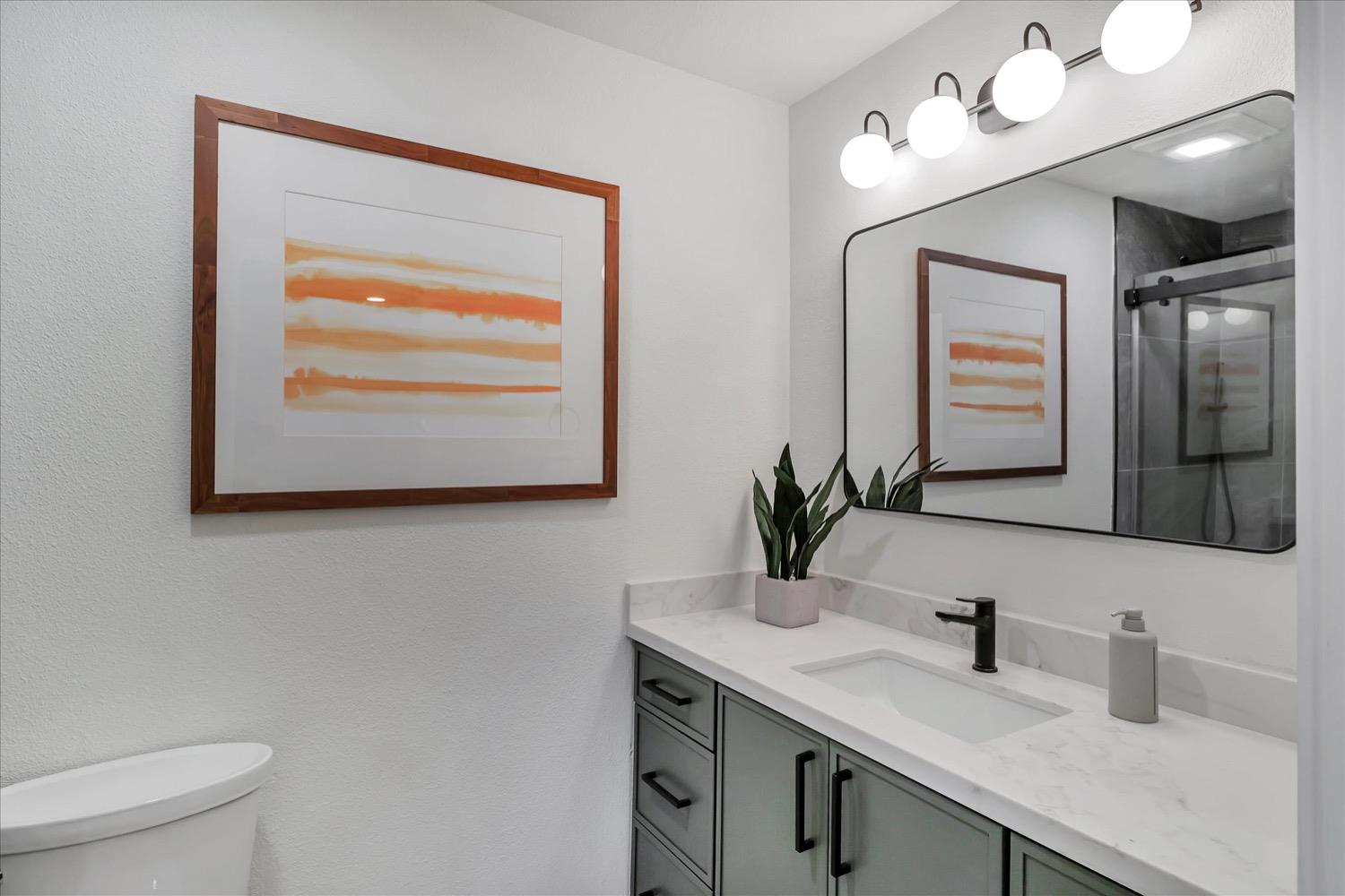 Detail Gallery Image 19 of 33 For 646 Picasso Ter, Sunnyvale,  CA 94087 - 2 Beds | 1/1 Baths