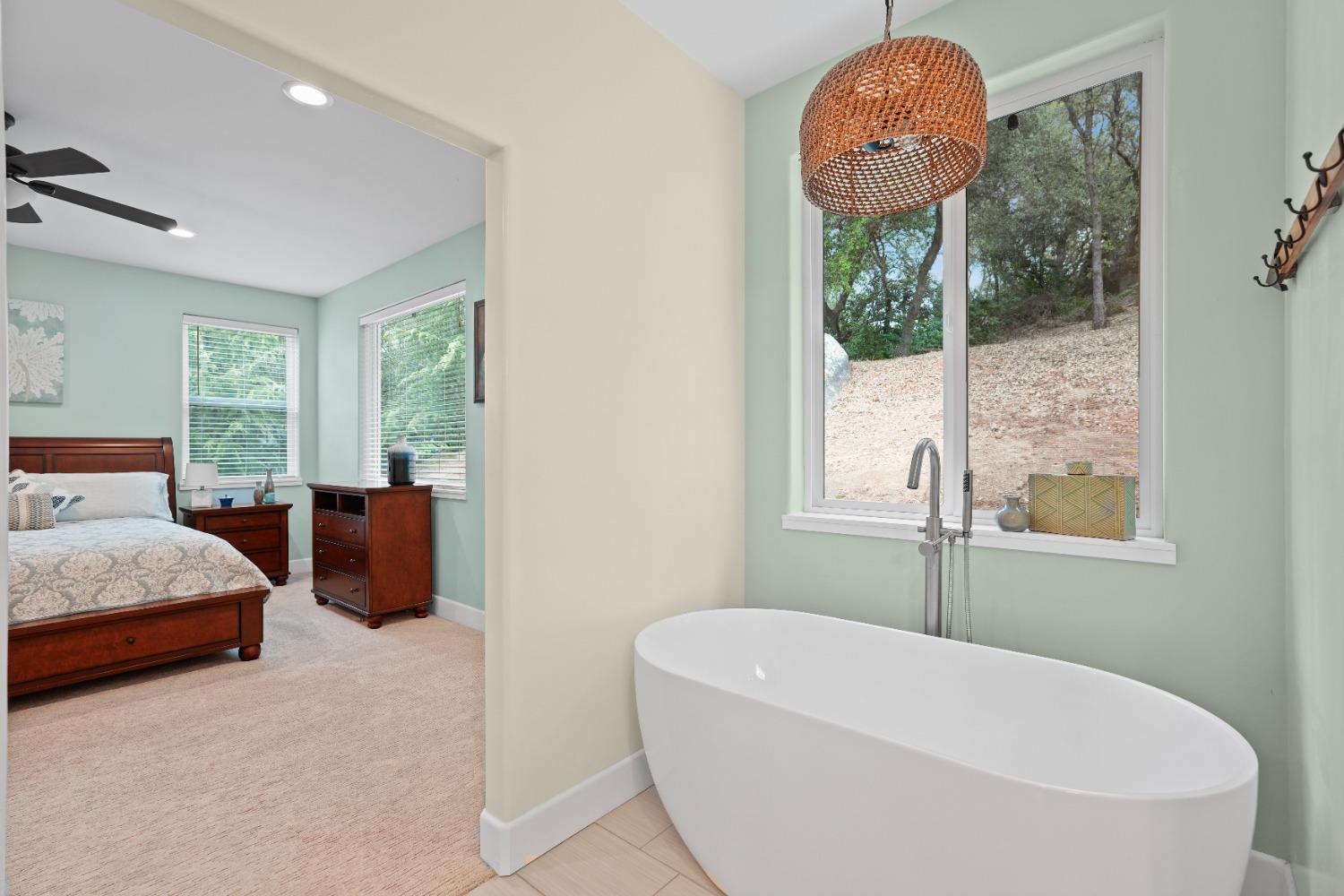 Detail Gallery Image 21 of 55 For 3461 Sugarloaf Mountain Rd, Loomis,  CA 95650 - 4 Beds | 2/1 Baths