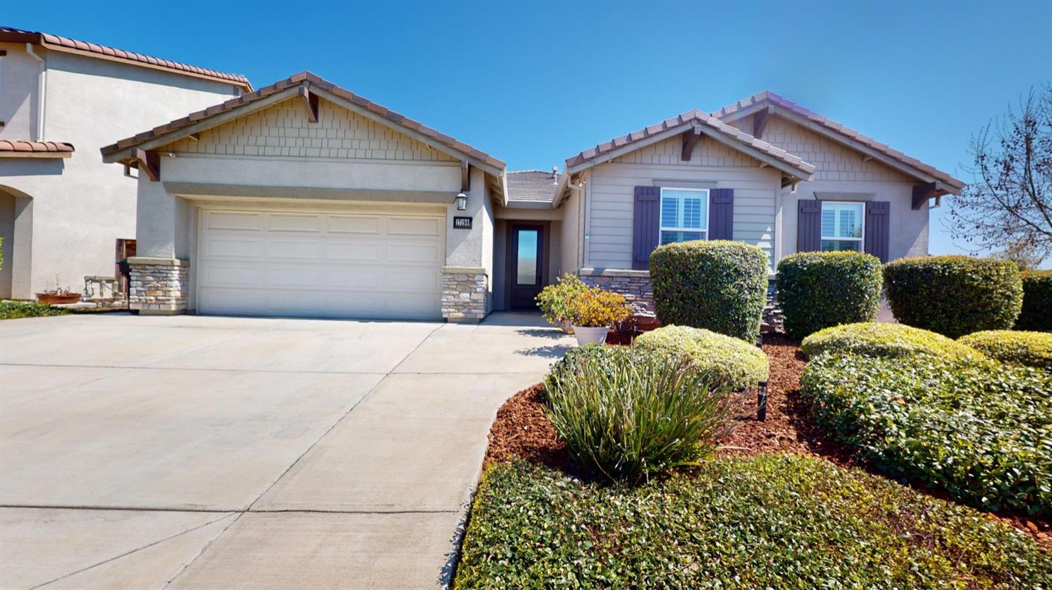Detail Gallery Image 1 of 1 For 17198 Rail Way, Lathrop,  CA 95330 - 4 Beds | 2 Baths
