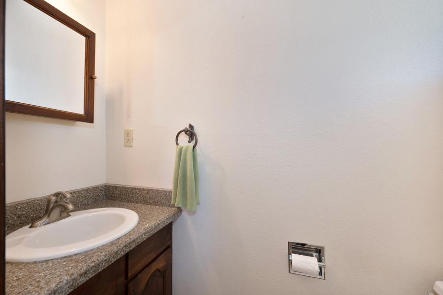Detail Gallery Image 40 of 75 For 4725 Green Valley Rd, Shingle Springs,  CA 95682 - 4 Beds | 2/1 Baths