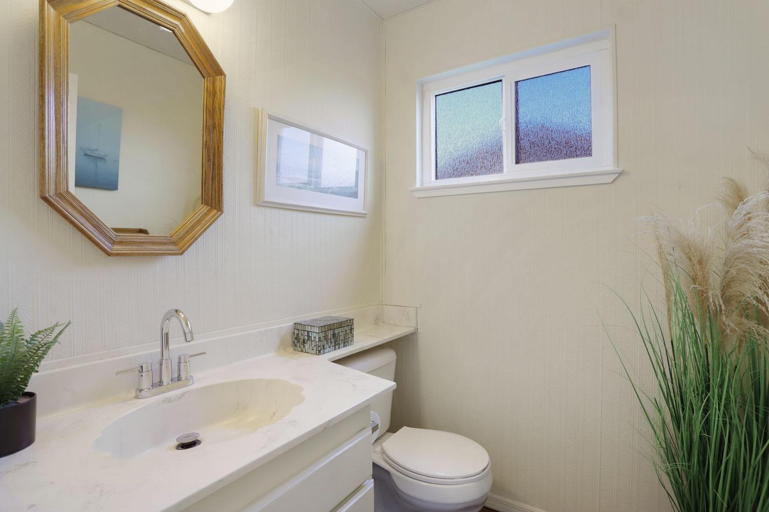 Detail Gallery Image 28 of 54 For 9161 Starina Way, Sacramento,  CA 95826 - 4 Beds | 2/1 Baths