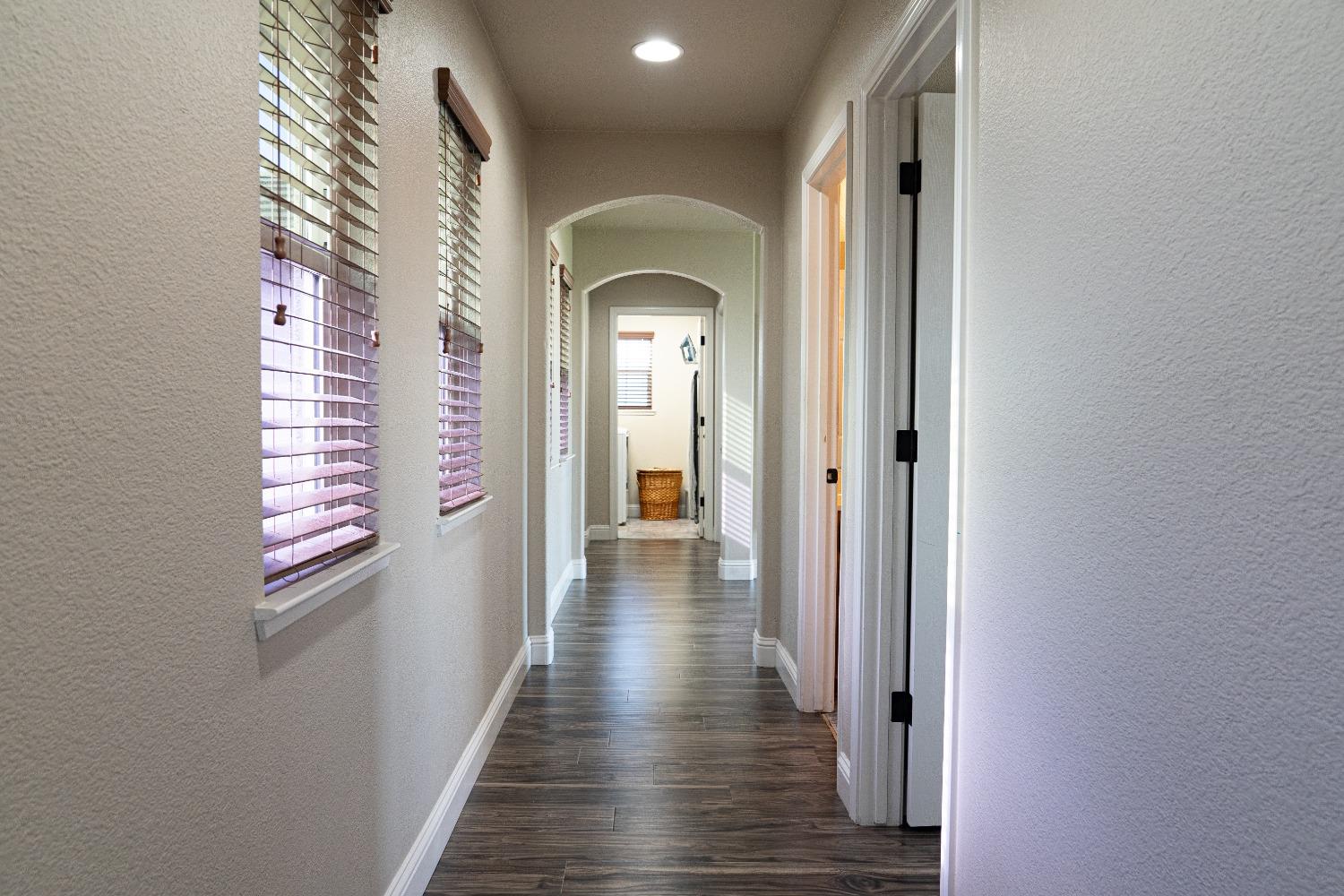 Detail Gallery Image 30 of 46 For 2020 Loring Ct, Ceres,  CA 95307 - 4 Beds | 2/1 Baths