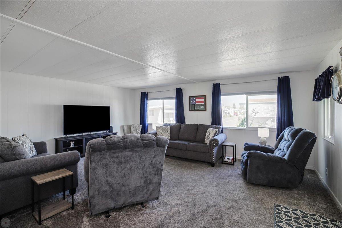 Detail Gallery Image 10 of 31 For 4125 Mchenry Ave 18, Modesto,  CA 95356 - 2 Beds | 2 Baths