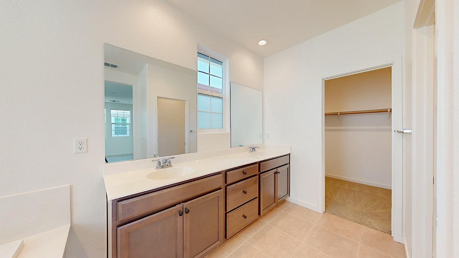 Detail Gallery Image 39 of 56 For 2484 Sweetbay Cir, Tracy,  CA 95377 - 3 Beds | 2/1 Baths