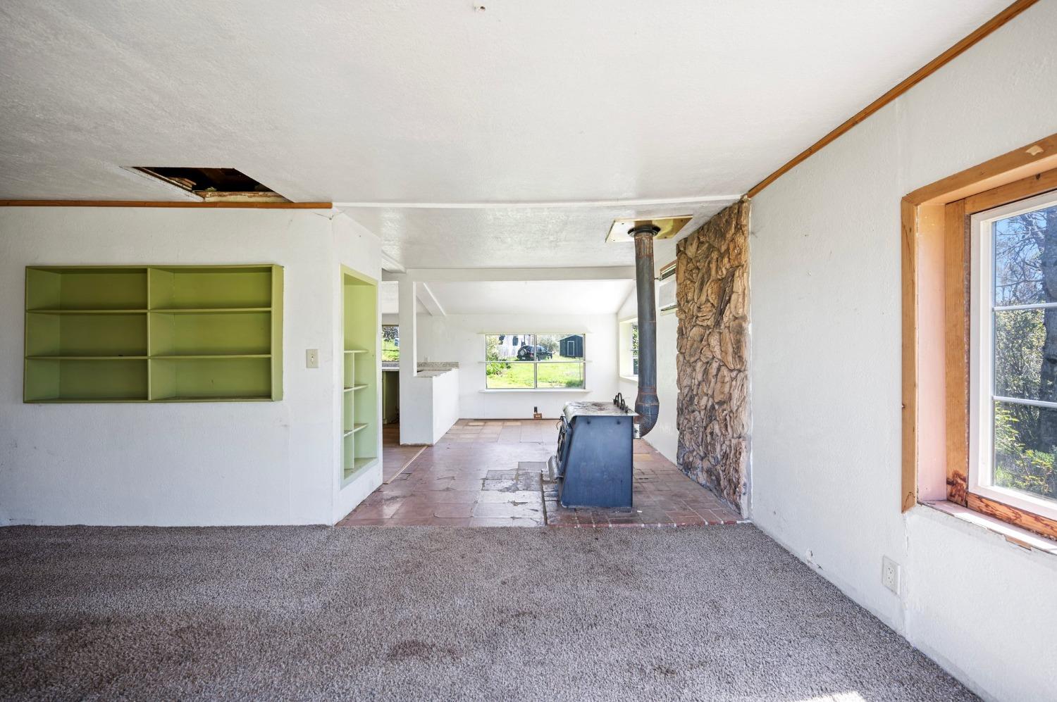 Detail Gallery Image 23 of 36 For 13415 Flat Gulch Rd, Mokelumne Hill,  CA 95245 - 2 Beds | 1 Baths