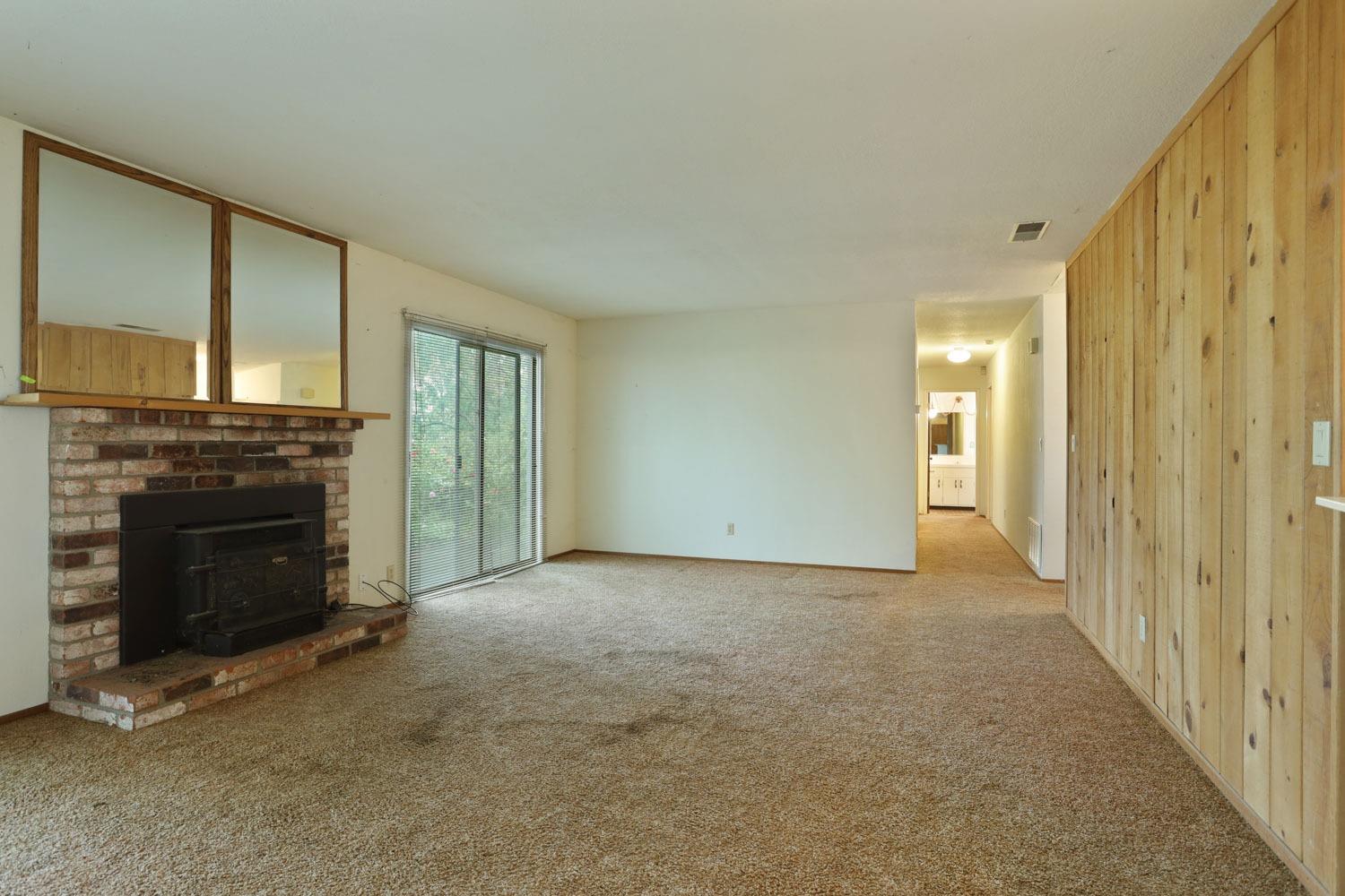 Detail Gallery Image 15 of 59 For 28248 N Mackville Rd, Clements,  CA 95227 - 3 Beds | 2 Baths