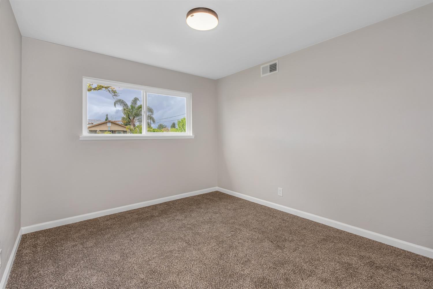 Detail Gallery Image 15 of 30 For 1100 S Rose St, Turlock,  CA 95380 - 3 Beds | 2 Baths