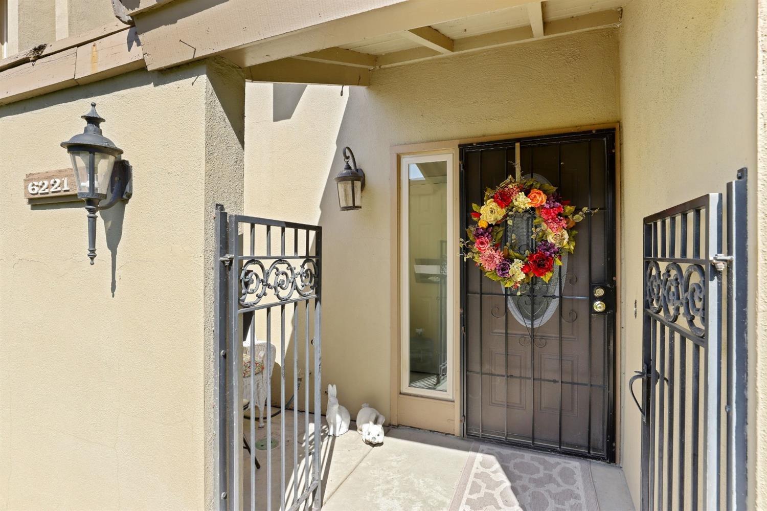 Detail Gallery Image 5 of 37 For 6221 Cumberland Pl, Stockton,  CA 95219 - 3 Beds | 1/1 Baths
