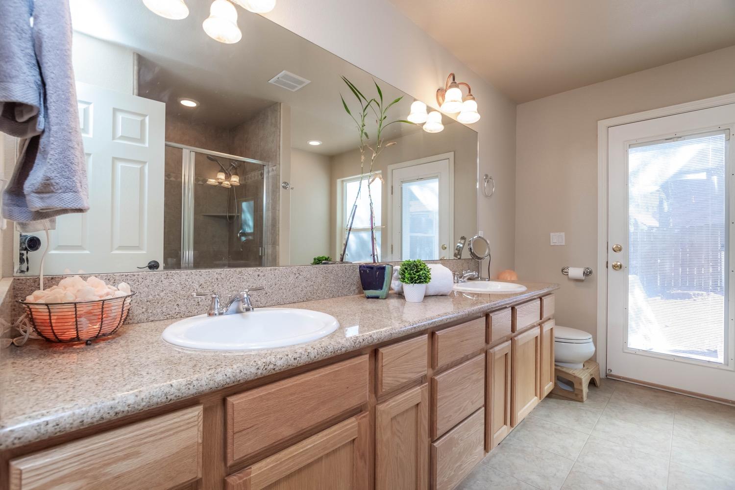 Detail Gallery Image 13 of 40 For 5637 Daisy Cir, Pollock Pines,  CA 95726 - 3 Beds | 2/1 Baths