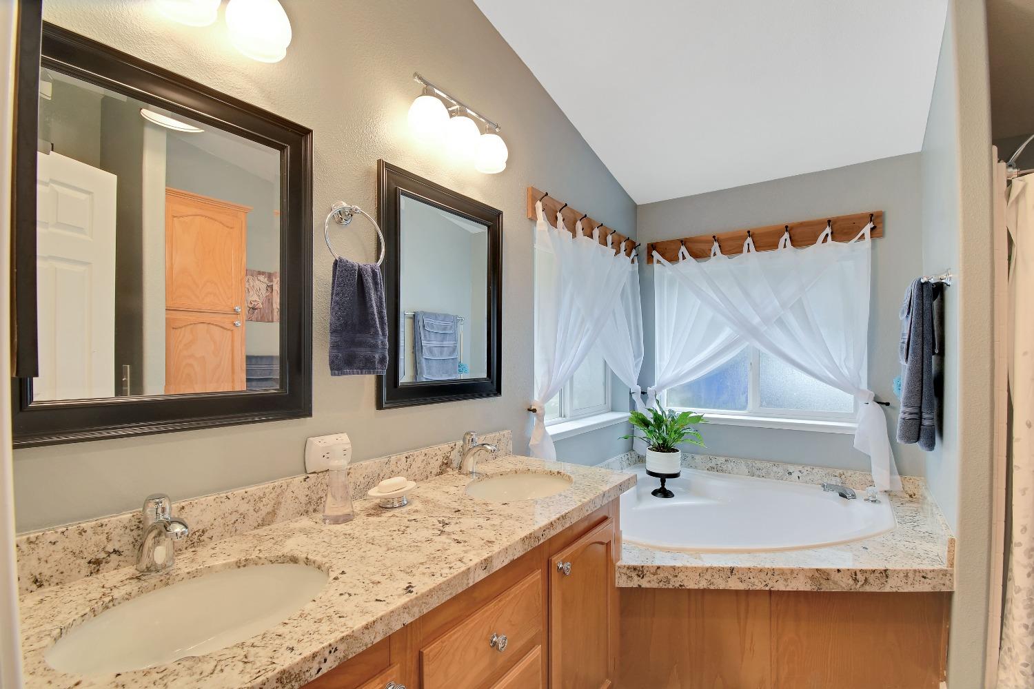 Detail Gallery Image 42 of 85 For 9621 Sleepy Hollow, Brownsville,  CA 95919 - 3 Beds | 2 Baths