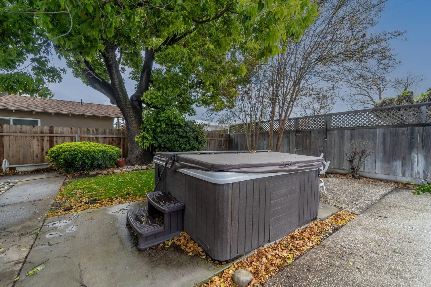 Detail Gallery Image 30 of 30 For 1517 Paulette Ave, Modesto,  CA 95355 - 3 Beds | 2 Baths