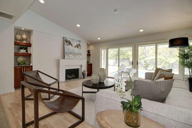 Detail Gallery Image 22 of 53 For 4049 Wycombe Dr, Sacramento,  CA 95864 - 5 Beds | 4/1 Baths