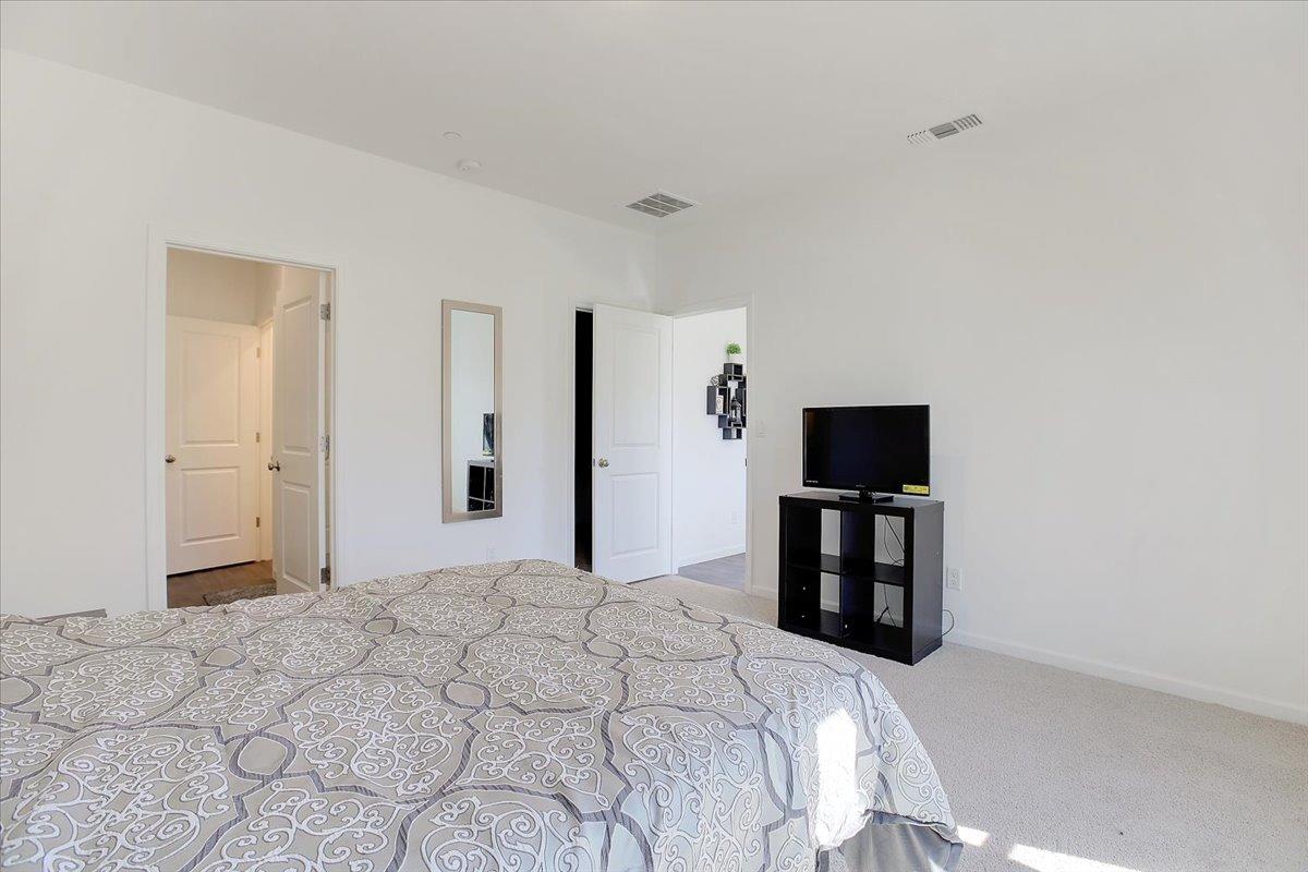 Detail Gallery Image 17 of 32 For 1108 Cedar Dr, Wheatland,  CA 95692 - 4 Beds | 2 Baths