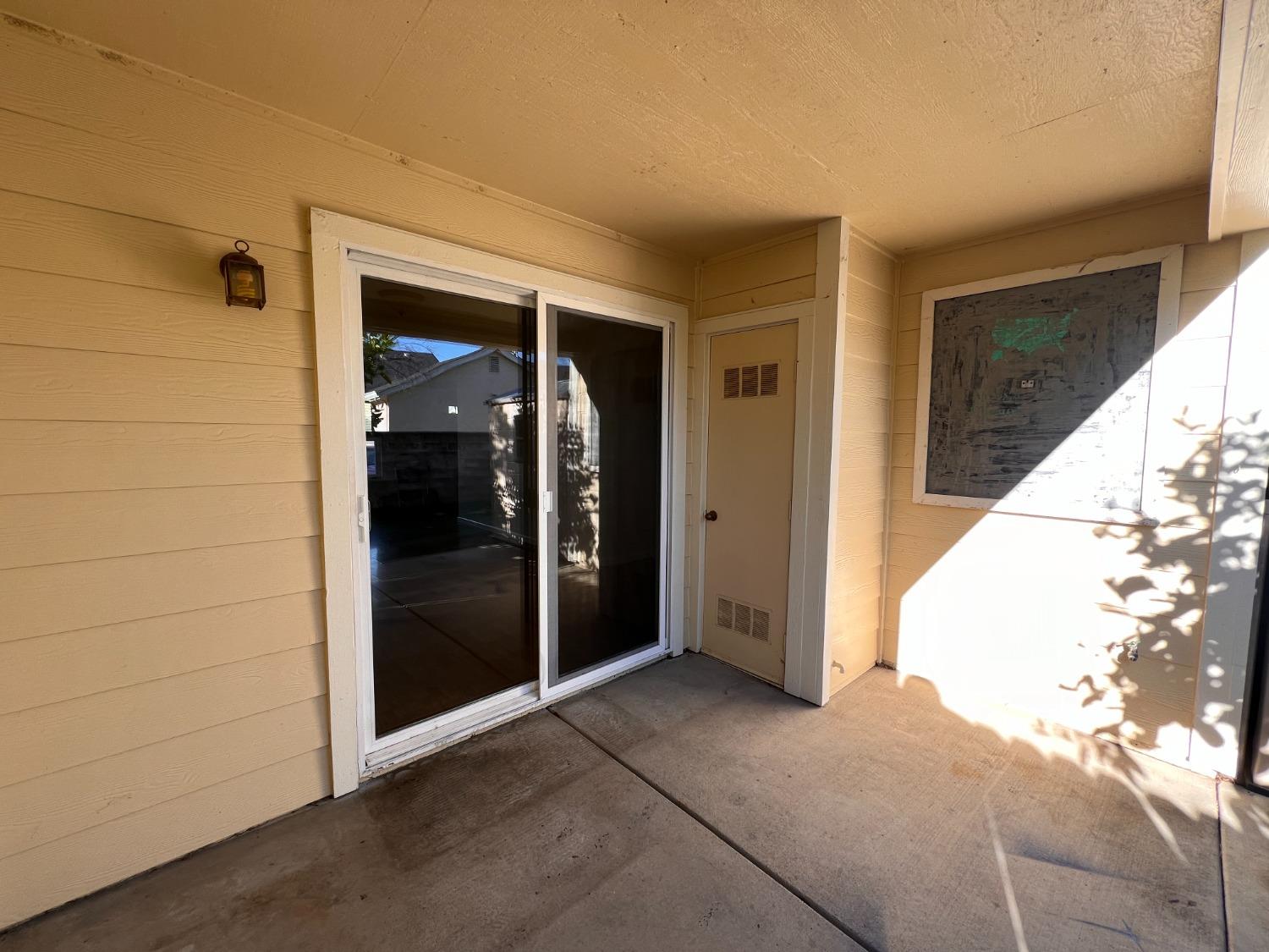 Detail Gallery Image 14 of 45 For 2099 Hartford Dr #31,  Chico,  CA 95928 - 3 Beds | 2 Baths