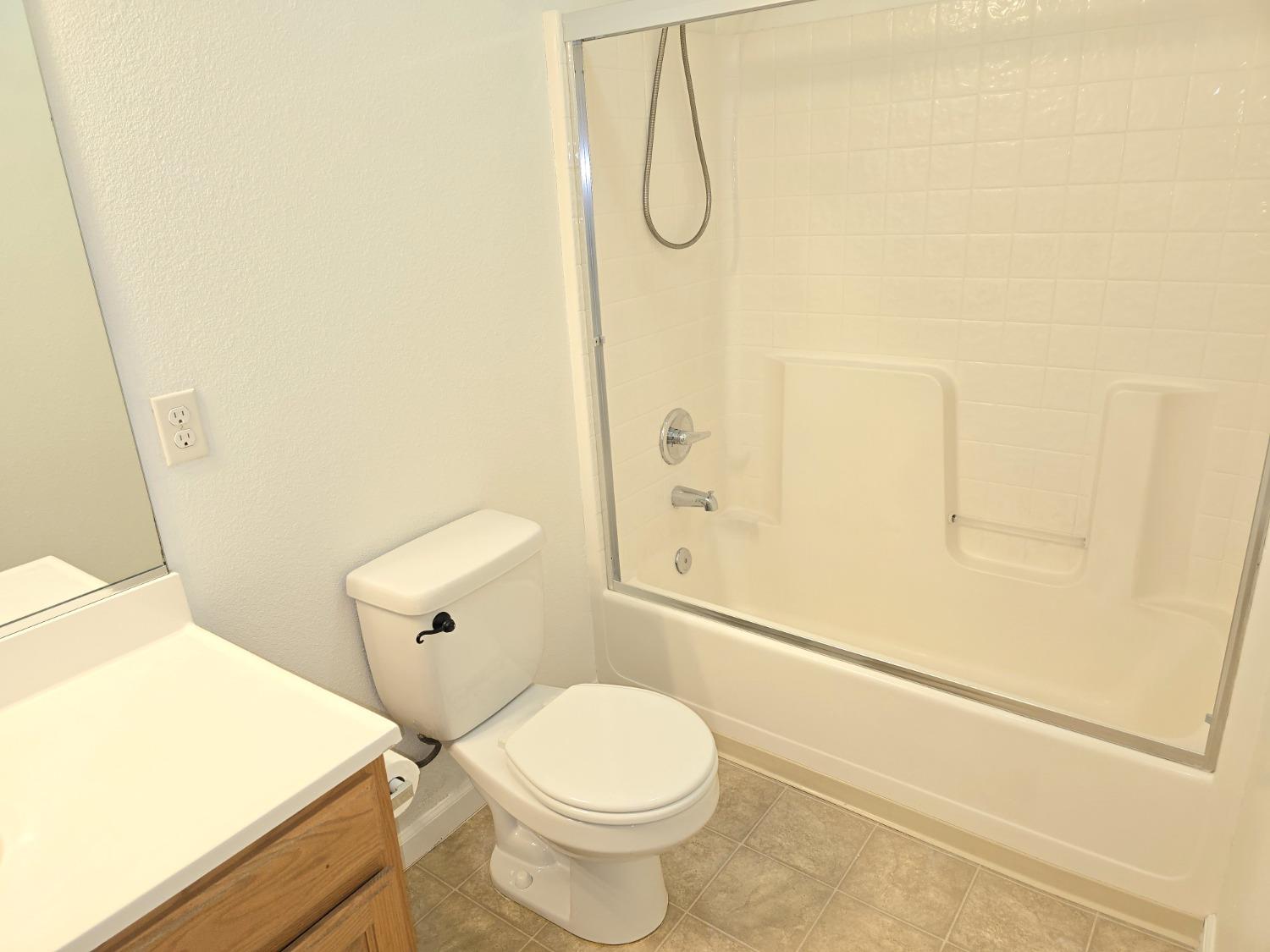 Detail Gallery Image 42 of 45 For 2099 Hartford Dr #31,  Chico,  CA 95928 - 3 Beds | 2 Baths