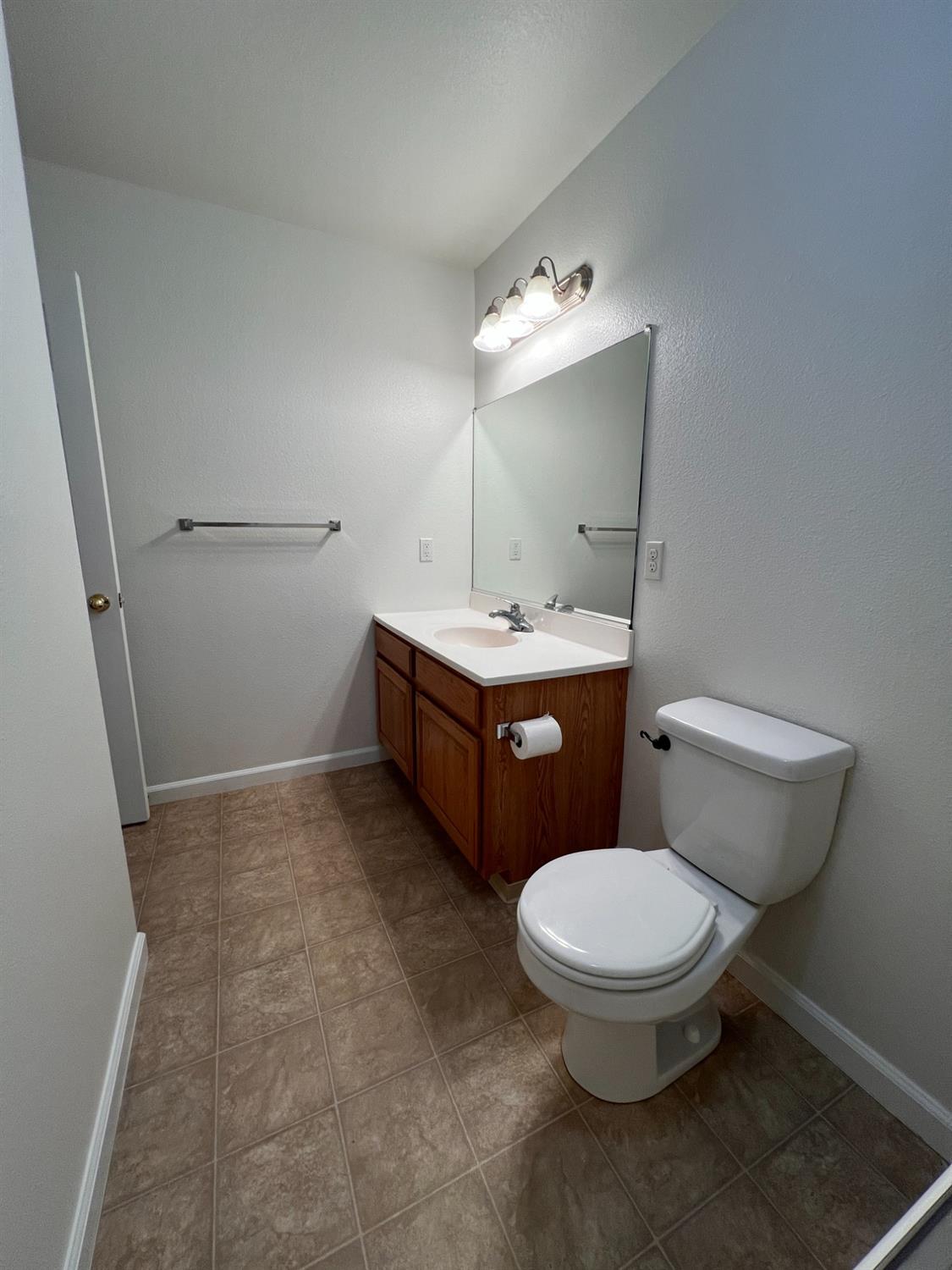 Detail Gallery Image 41 of 45 For 2099 Hartford Dr #31,  Chico,  CA 95928 - 3 Beds | 2 Baths