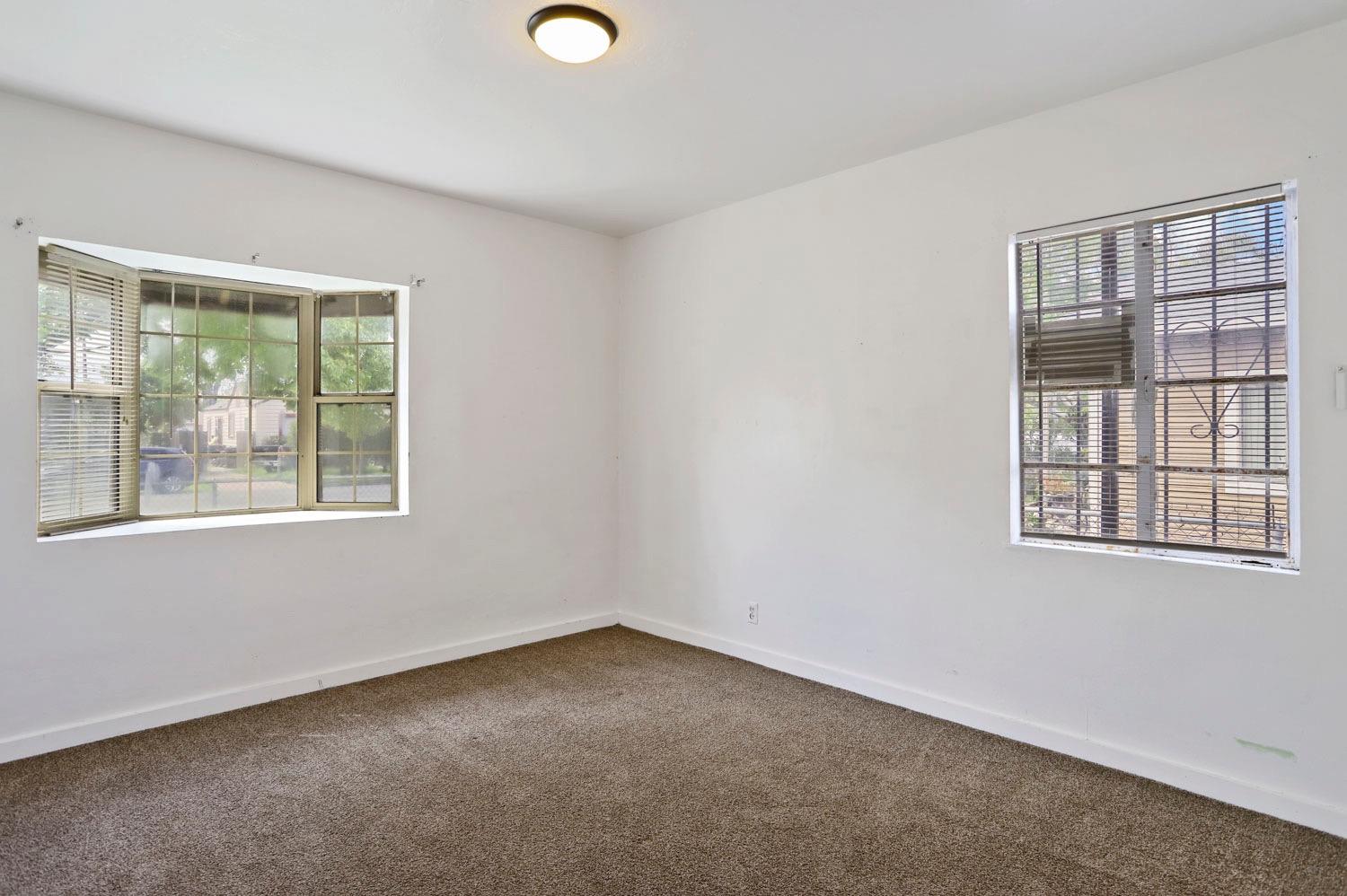 Detail Gallery Image 18 of 33 For 1744 S American St, Stockton,  CA 95206 - 2 Beds | 2 Baths