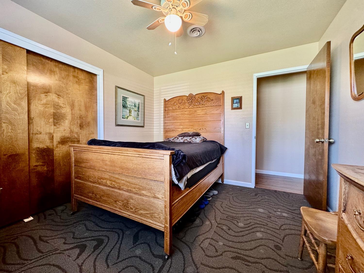 Detail Gallery Image 17 of 31 For 1390 Debbie Ln, Yuba City,  CA 95993 - 3 Beds | 2 Baths