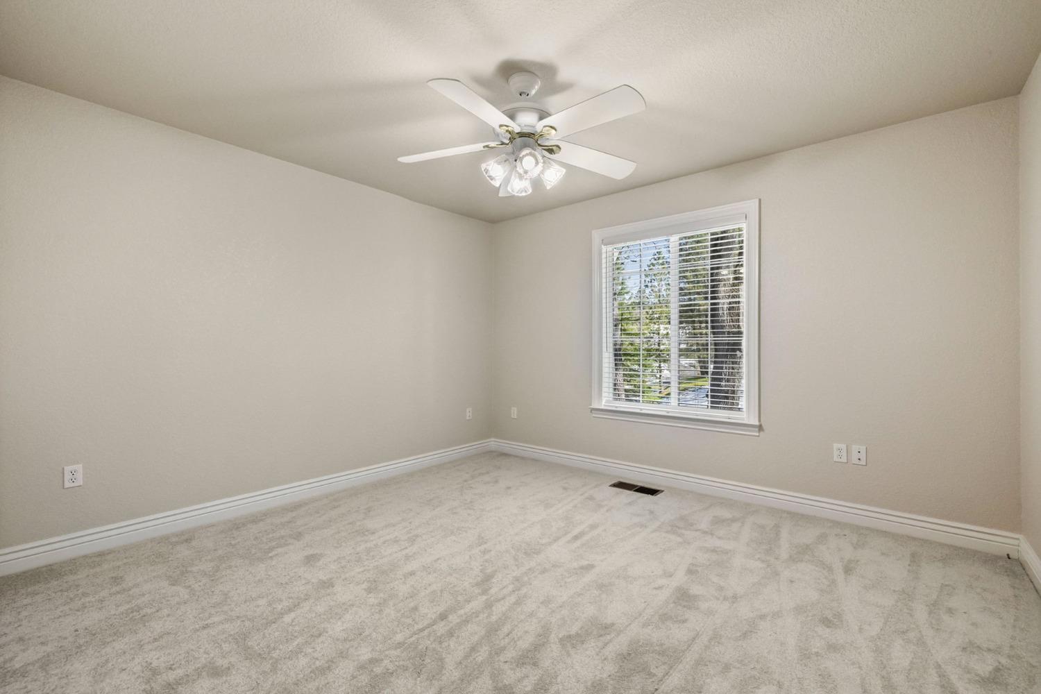 Detail Gallery Image 24 of 70 For 12456 Tannahill Dr, Groveland,  CA 95321 - 3 Beds | 2/1 Baths