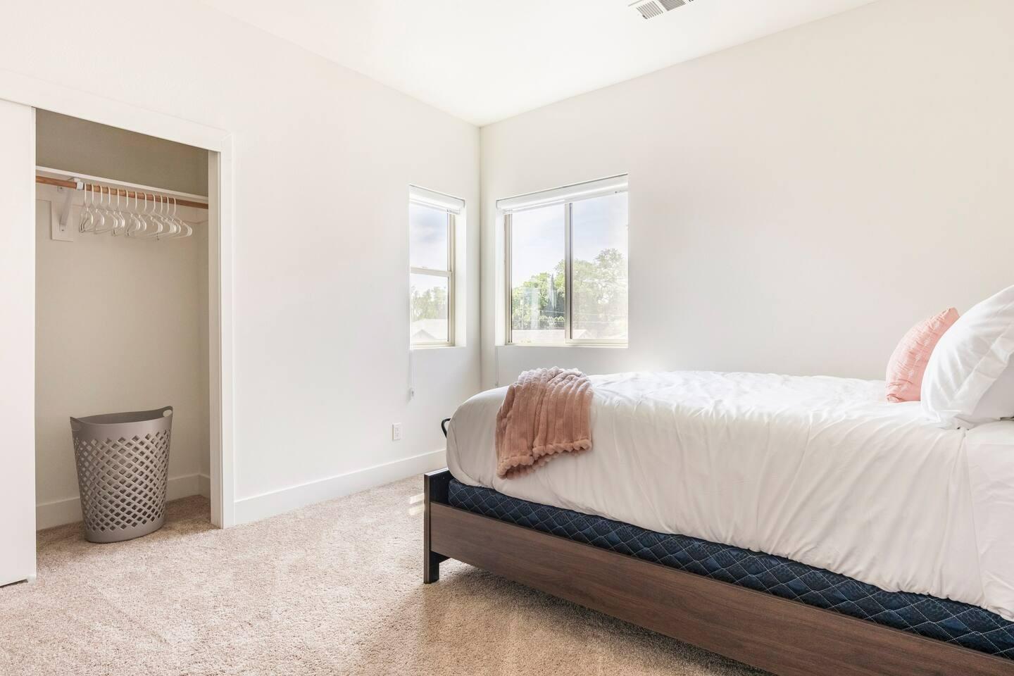 Detail Gallery Image 22 of 31 For 110 Hintze Ave, Modesto,  CA 95354 - 4 Beds | 2/1 Baths