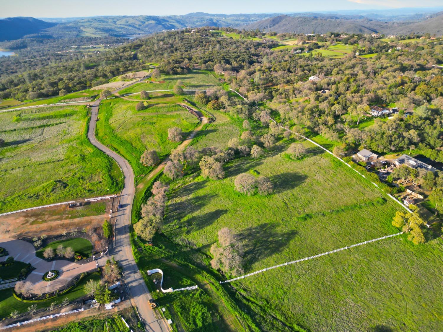 Detail Gallery Image 7 of 14 For 2021 via Veritas, El Dorado Hills,  CA 95762 - – Beds | – Baths