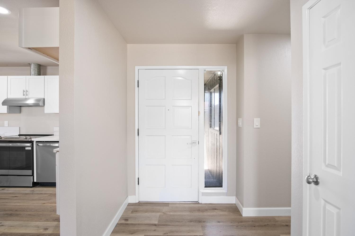 Detail Gallery Image 5 of 25 For 821 Ashland Ct, Turlock,  CA 95382 - 3 Beds | 2 Baths