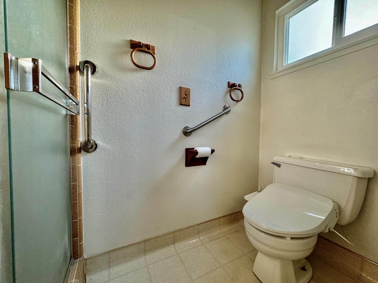 Detail Gallery Image 32 of 38 For 1561 Christifer Ln, Yuba City,  CA 95993 - 3 Beds | 2 Baths