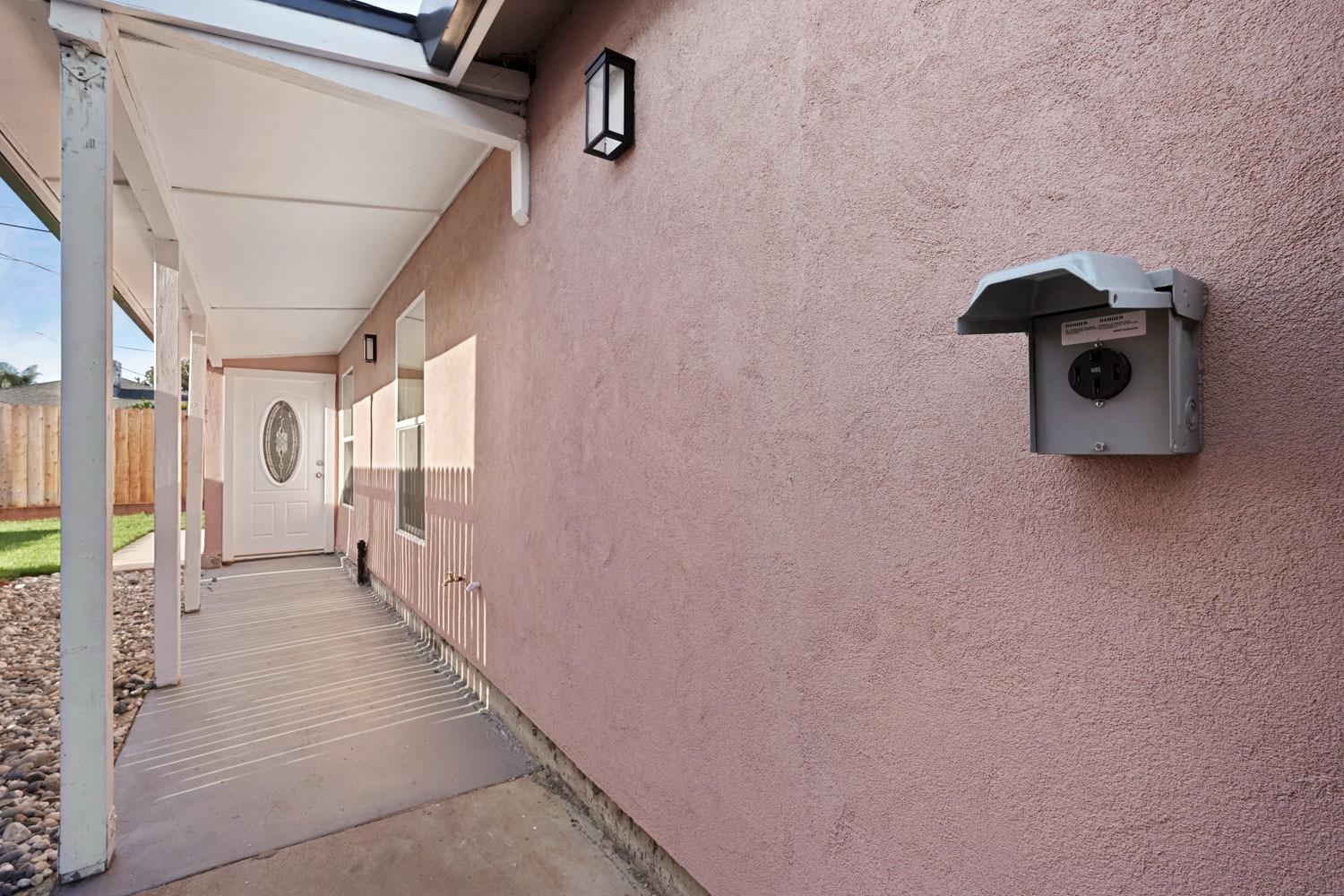 Detail Gallery Image 34 of 64 For 511 Alicante Dr, Lodi,  CA 95240 - 2 Beds | 1 Baths