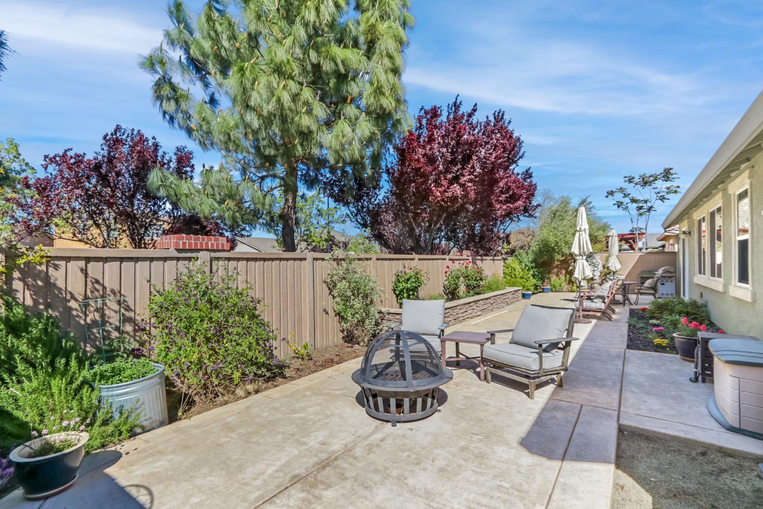 Detail Gallery Image 50 of 61 For 2525 Celebration Way, Woodland,  CA 95776 - 3 Beds | 2/1 Baths