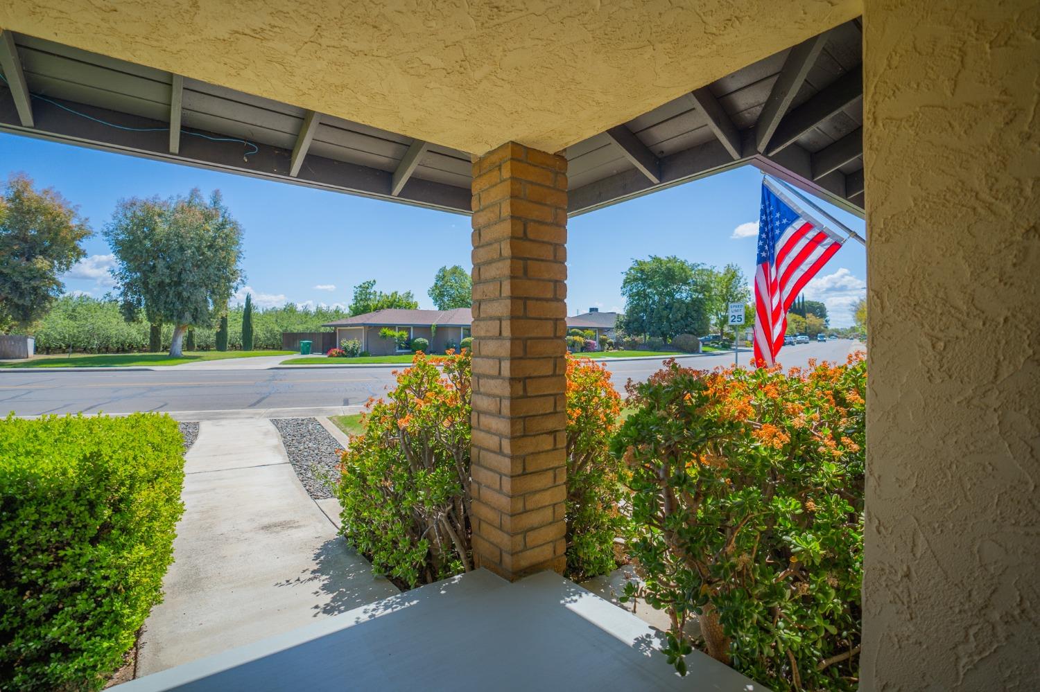 Detail Gallery Image 60 of 69 For 1905 S 11th, Los Banos,  CA 93635 - 3 Beds | 2 Baths