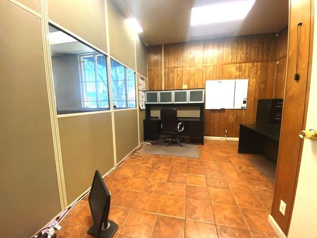 Detail Gallery Image 13 of 30 For 947 6th St, Los Banos,  CA 93635 - – Beds | – Baths