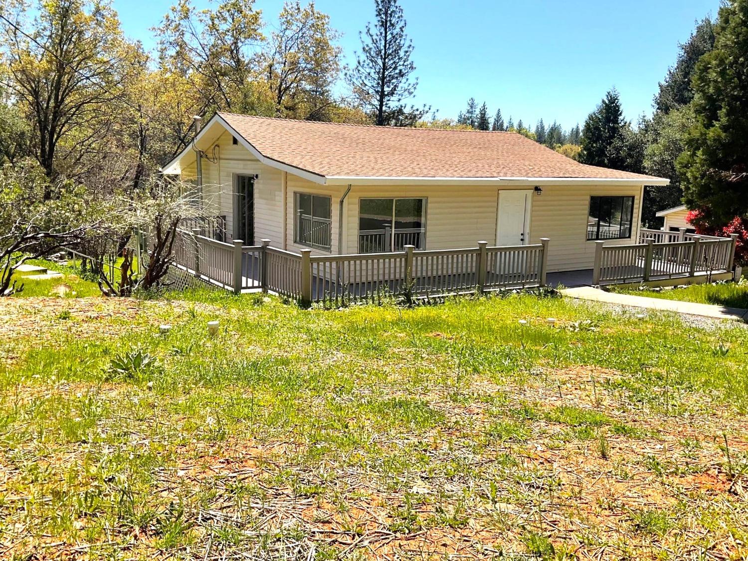 Detail Gallery Image 2 of 12 For 23931 Westpoint Pioneer Rd, West Point,  CA 95255 - 4 Beds | 2 Baths