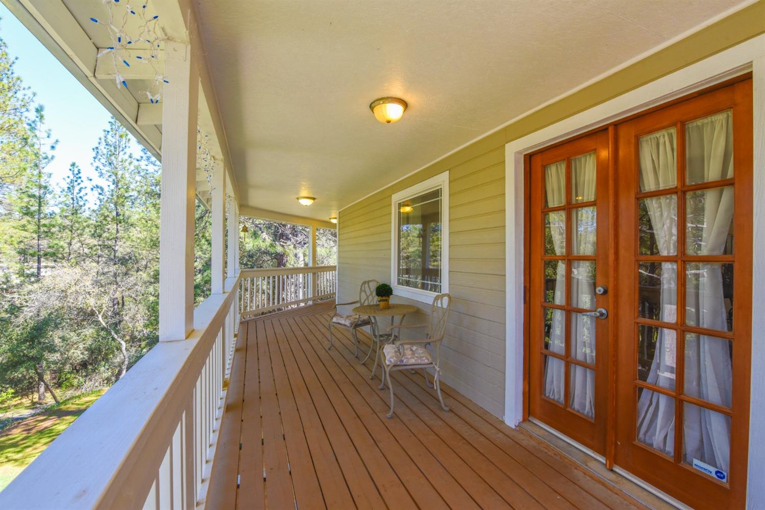 Detail Gallery Image 22 of 69 For 21895 Sawmill Flat Rd, Sonora,  CA 95370 - 4 Beds | 3/1 Baths
