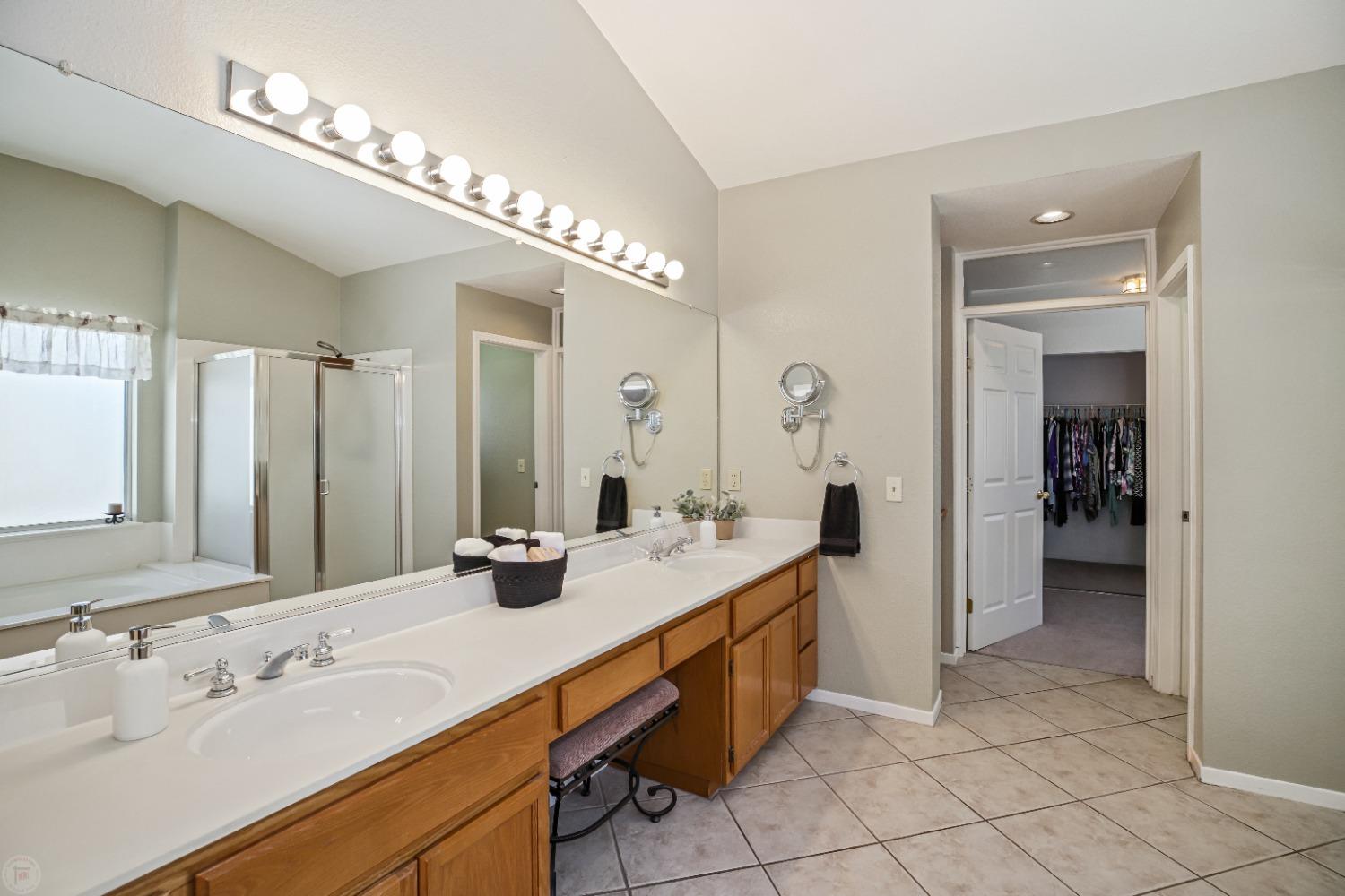 Detail Gallery Image 18 of 39 For 1130 Hepburn Ct, Tracy,  CA 95376 - 3 Beds | 2/1 Baths