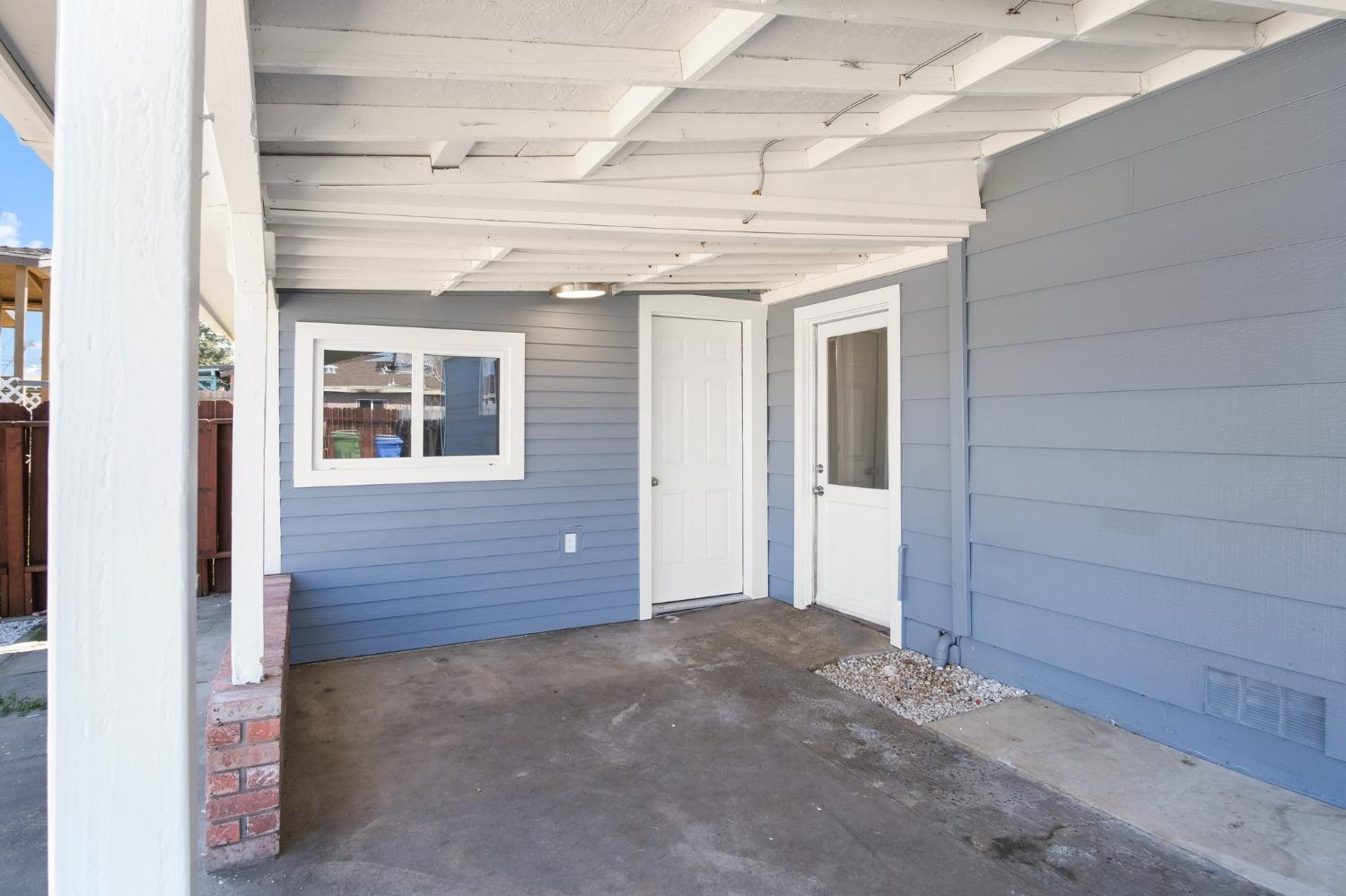 Detail Gallery Image 17 of 21 For 240 Davis St, Turlock,  CA 95380 - 3 Beds | 2 Baths