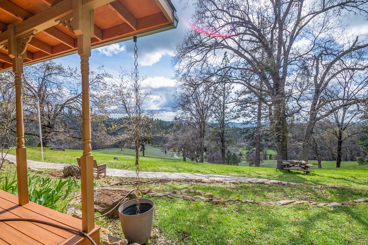 Detail Gallery Image 12 of 93 For 2344 Four Springs Trl, Placerville,  CA 95667 - 3 Beds | 2 Baths