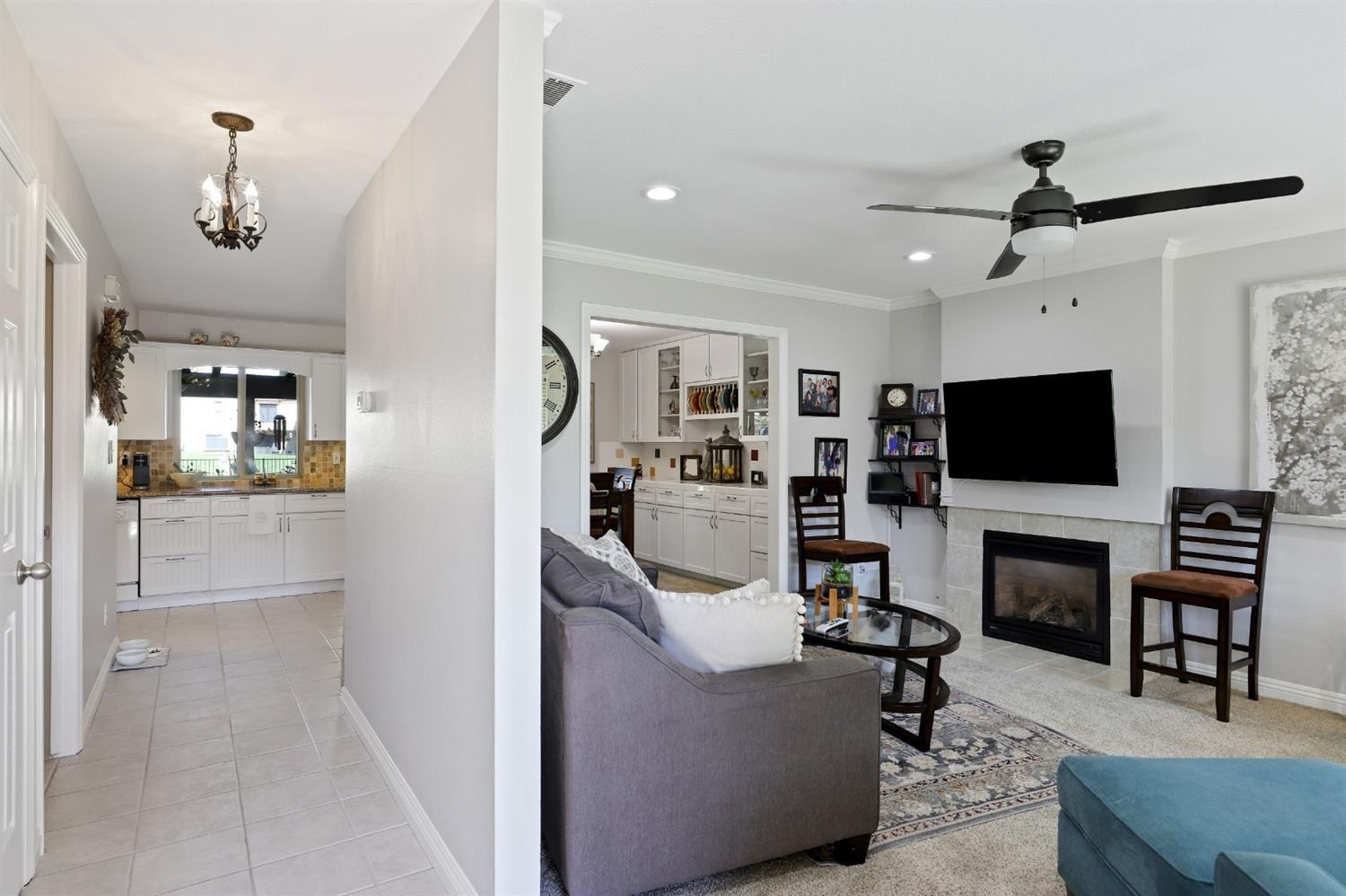 Detail Gallery Image 19 of 37 For 6221 Cumberland Pl, Stockton,  CA 95219 - 3 Beds | 1/1 Baths