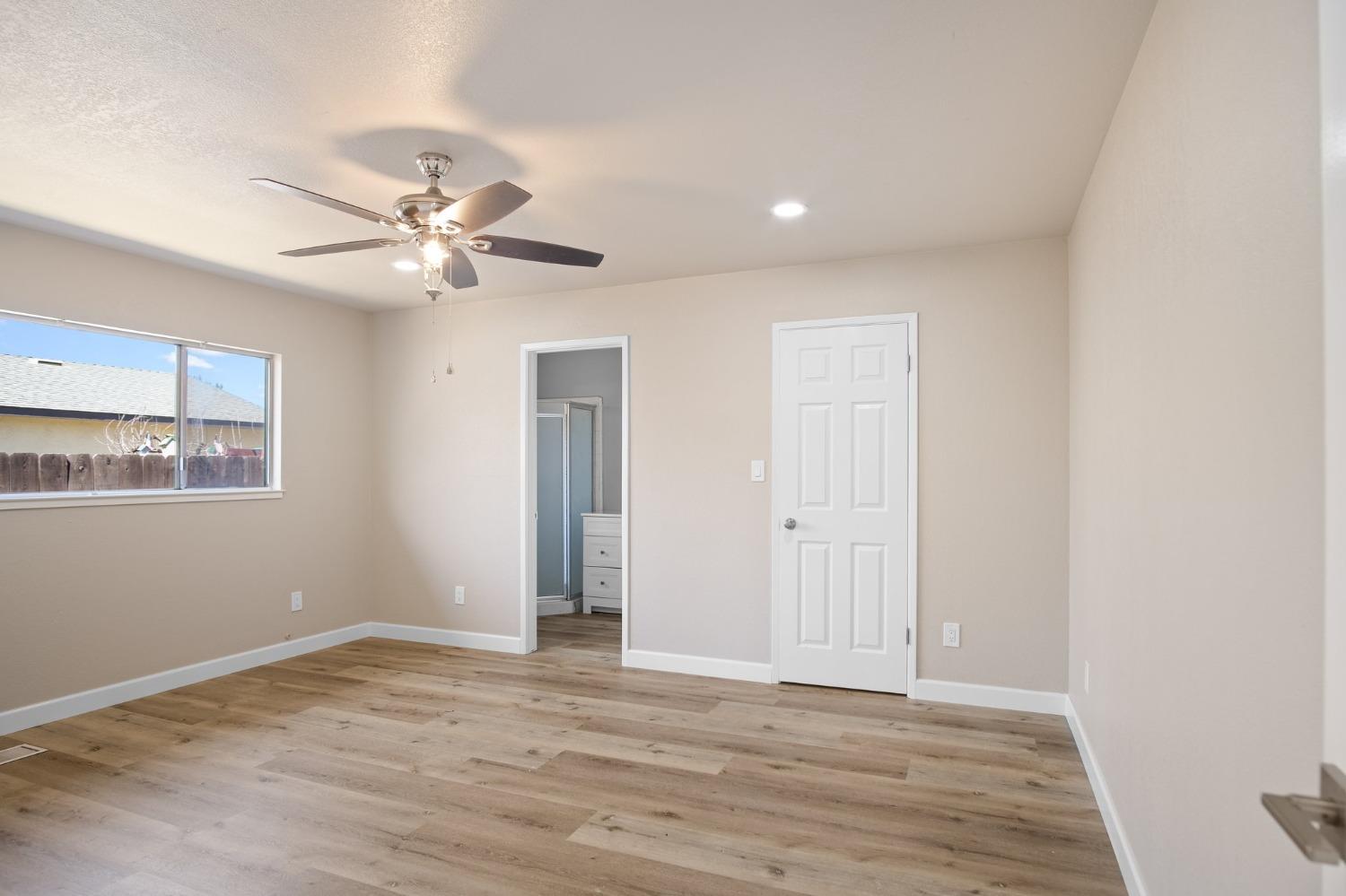 Detail Gallery Image 18 of 25 For 821 Ashland Ct, Turlock,  CA 95382 - 3 Beds | 2 Baths