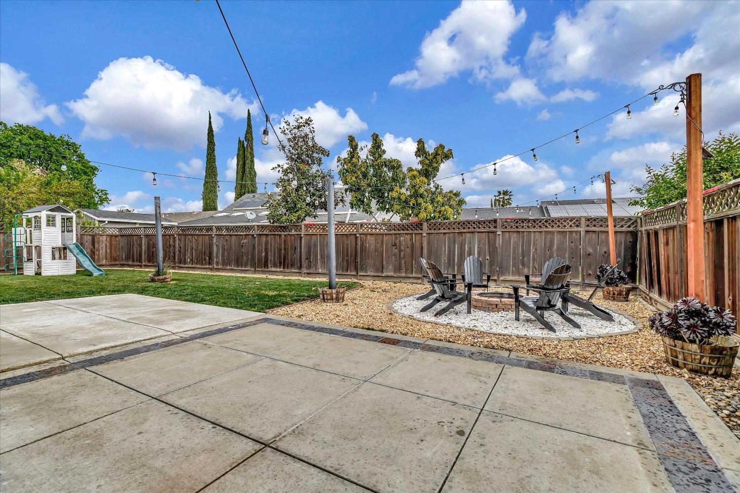Detail Gallery Image 45 of 51 For 311 Laguna Dr, Tracy,  CA 95376 - 3 Beds | 2 Baths