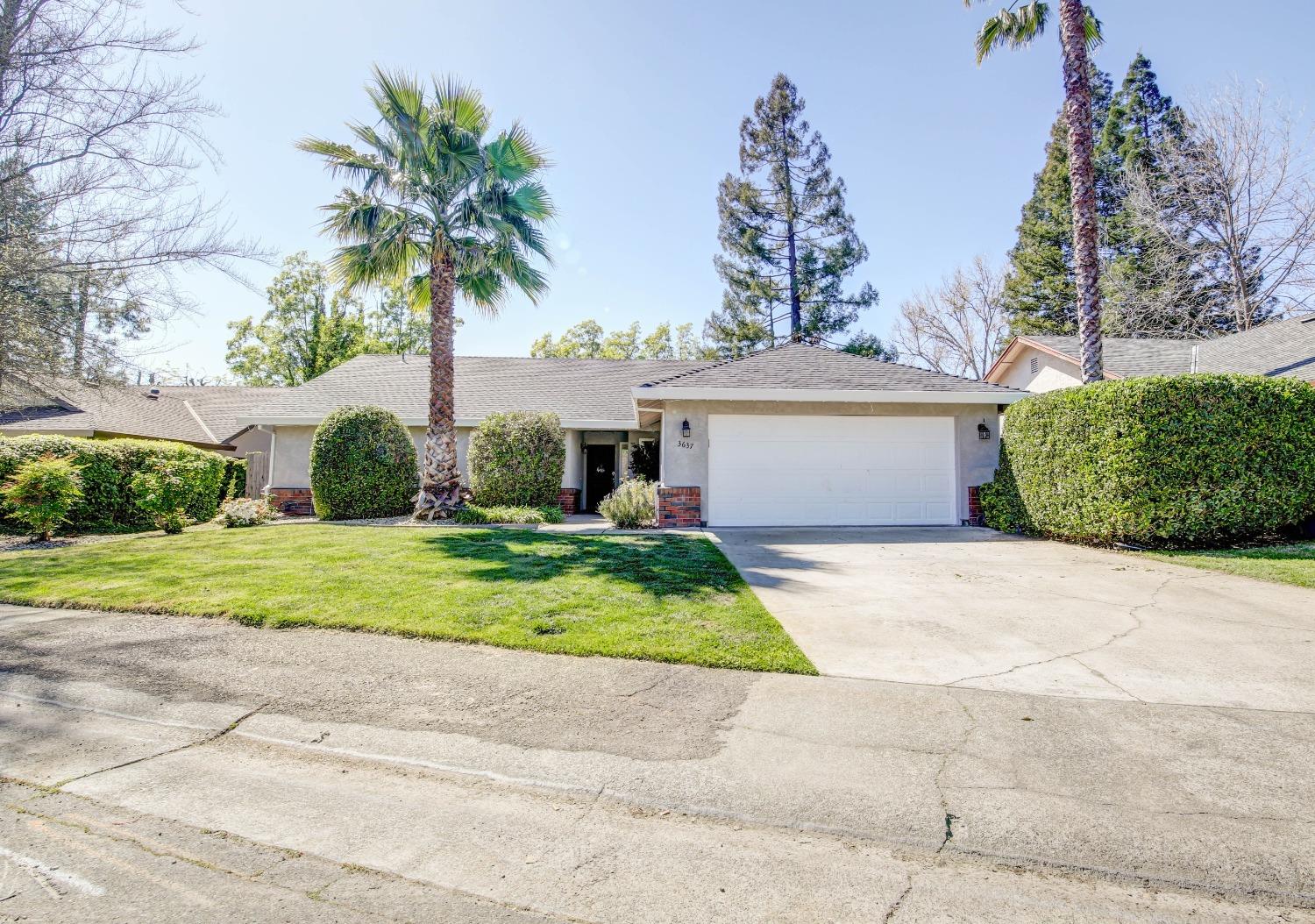 Photo of 3637 Timmco Ct in Carmichael, CA