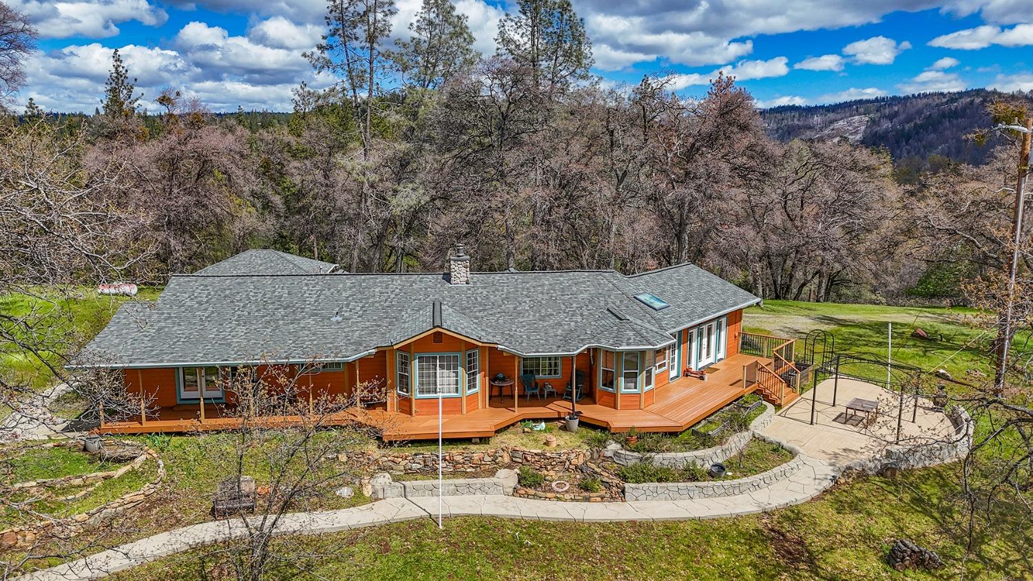 Detail Gallery Image 3 of 93 For 2344 Four Springs Trl, Placerville,  CA 95667 - 3 Beds | 2 Baths