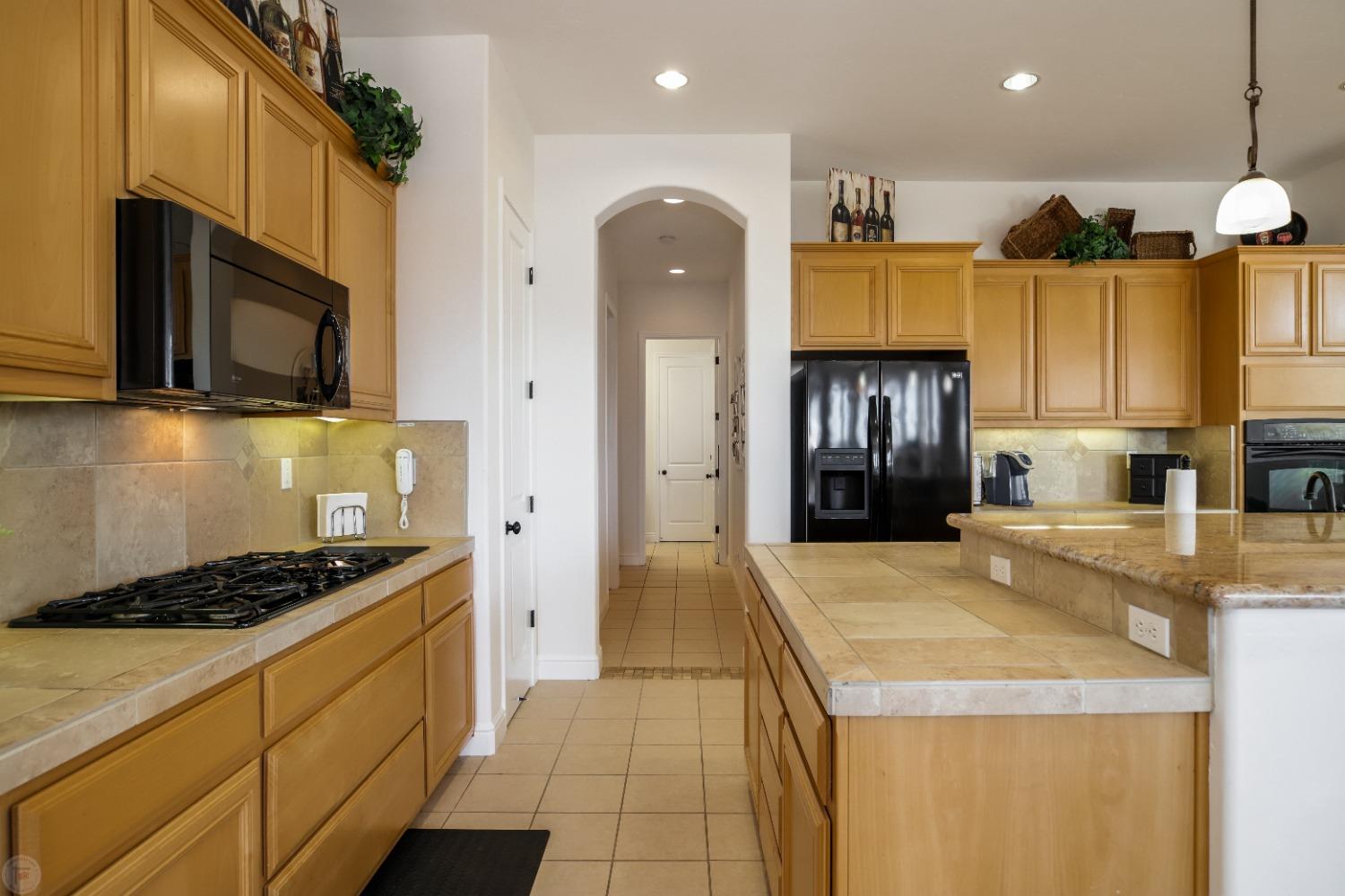Detail Gallery Image 37 of 74 For 106 Glen View Ct, Copperopolis,  CA 95228 - 2 Beds | 2/1 Baths