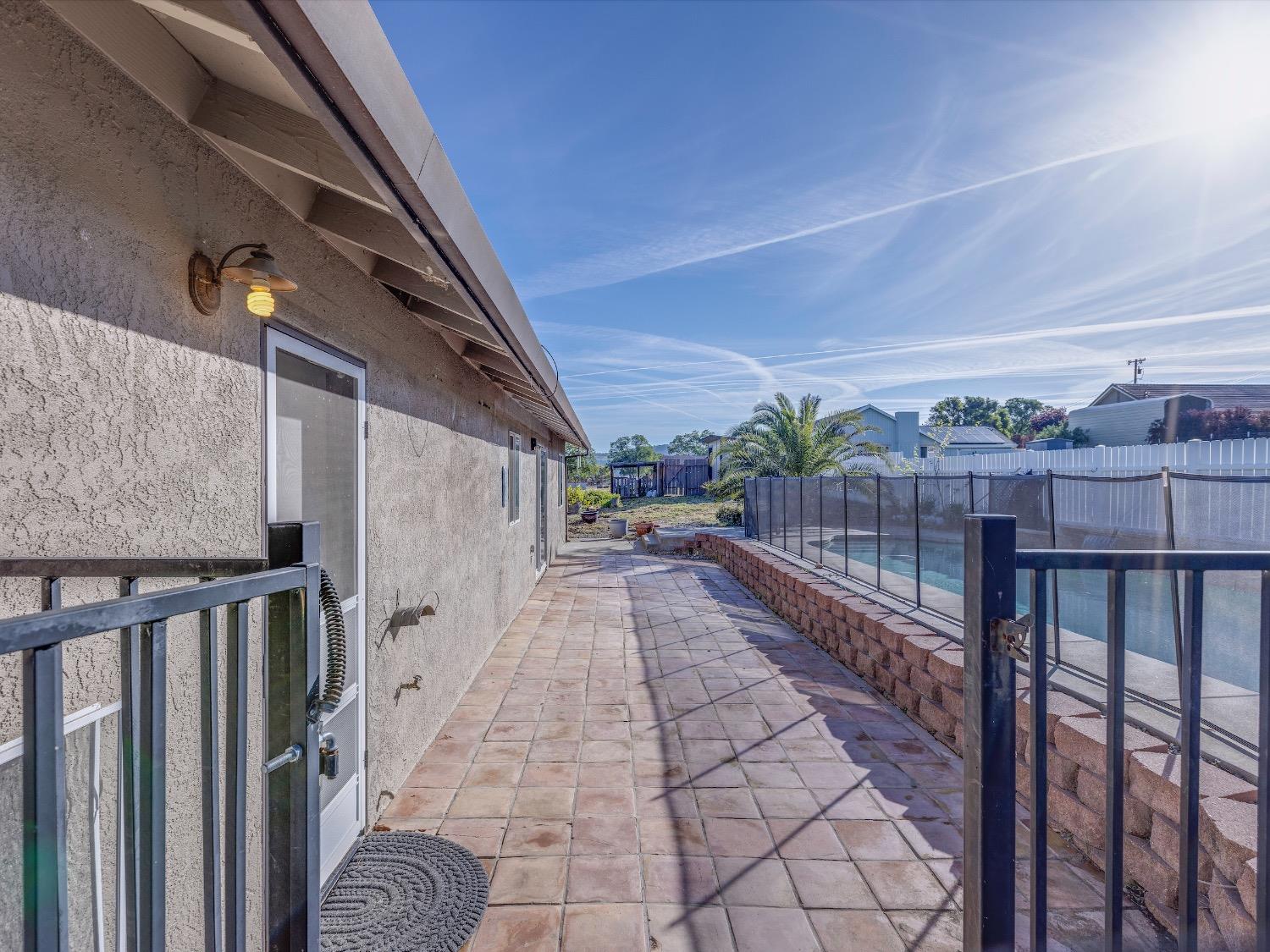 Detail Gallery Image 30 of 37 For 1945 Copper Cove Dr, Copperopolis,  CA 95228 - 3 Beds | 2 Baths