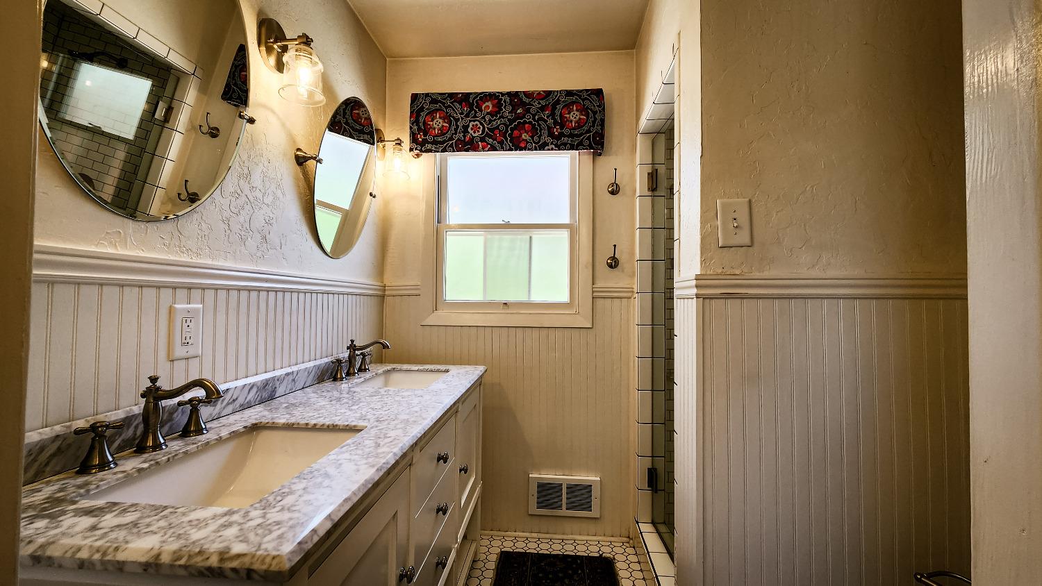 Detail Gallery Image 52 of 70 For 433 W Monterey Ave, Stockton,  CA 95204 - 3 Beds | 2 Baths