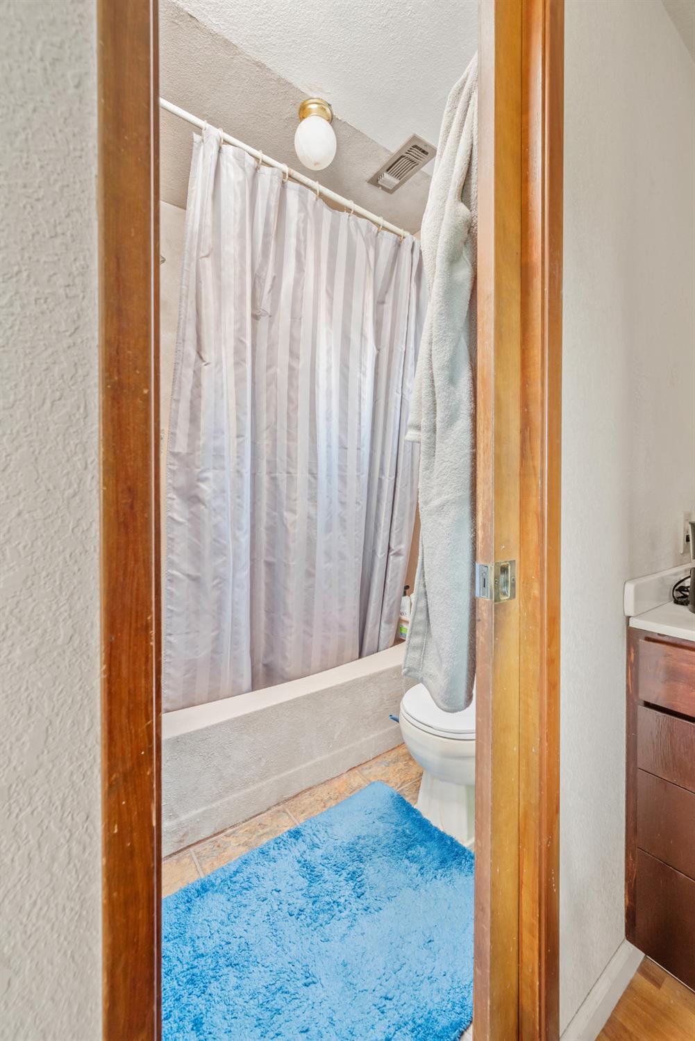 Detail Gallery Image 15 of 29 For 3910 Tricia Way, North Highlands,  CA 95660 - 3 Beds | 2 Baths