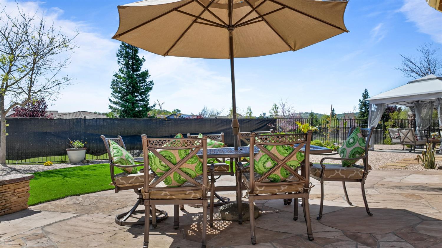 Detail Gallery Image 60 of 74 For 106 Glen View Ct, Copperopolis,  CA 95228 - 2 Beds | 2/1 Baths