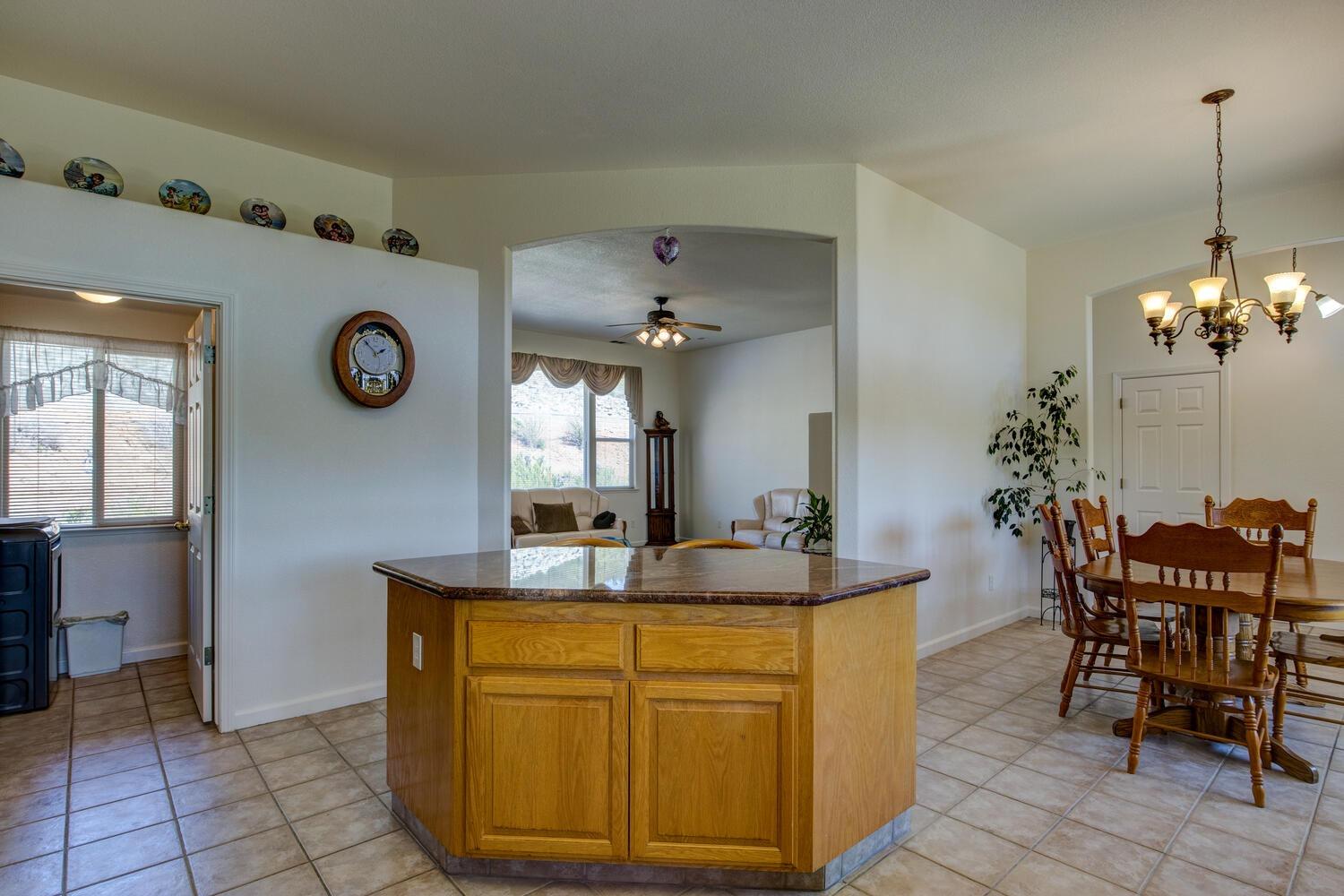 Detail Gallery Image 11 of 99 For 6653 Harding Road, Valley Springs,  CA 95252 - 3 Beds | 2 Baths