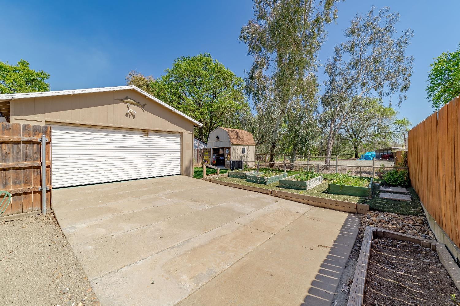 Detail Gallery Image 36 of 56 For 210 6th St, Wheatland,  CA 95692 - 3 Beds | 2 Baths